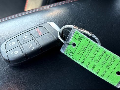 Used 2024 Dodge Durango GT image 28