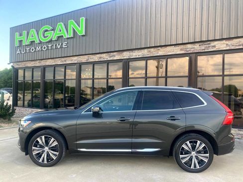 Used 2022 Volvo XC60 B6 Inscription w/ Advanced Package image 1