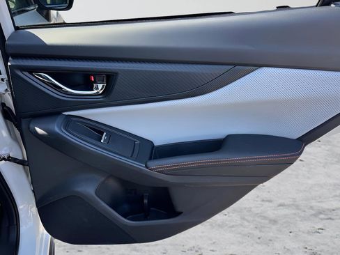 Used 2023 Subaru Crosstrek 2.5i Limited AWD/4WD image 29