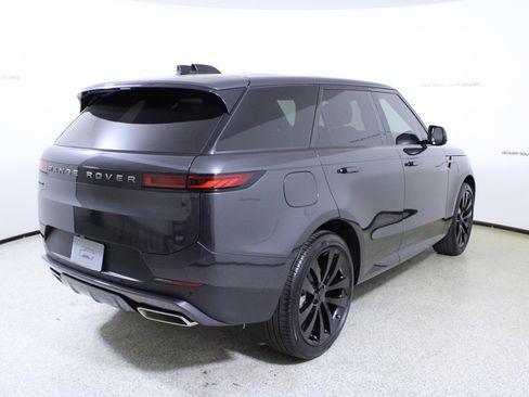 New 2026 Land Rover Range Rover Sport SE AWD/4WD image 7