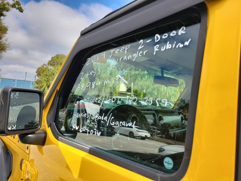 Used 2019 Jeep Wrangler Rubicon w/ Steel Bumper Group image 5