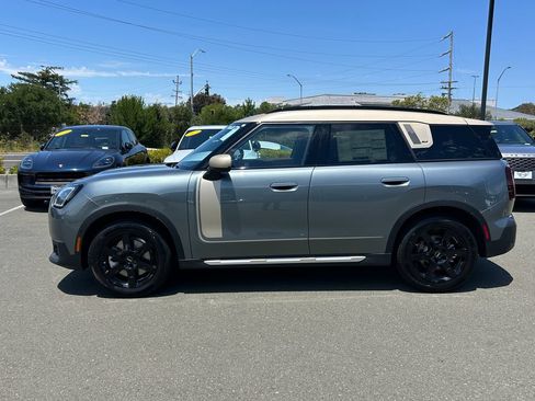 New 2027 MINI Cooper Countryman S w/ Comfort Package Max AWD/4WD image 2
