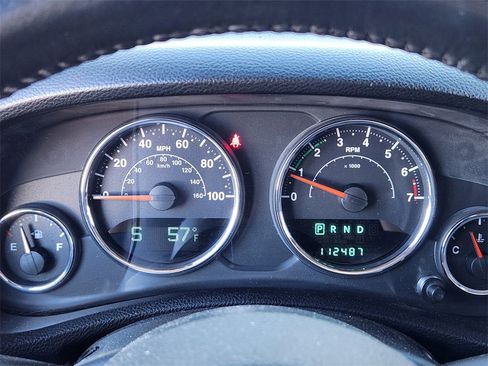 Used 2014 Jeep Wrangler Unlimited Rubicon w/ Connectivity Group image 16