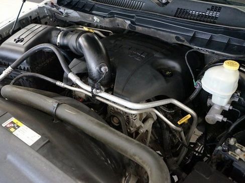 Used 2013 RAM 1500 Classic SLT w/ Premium Display Pkg image 41