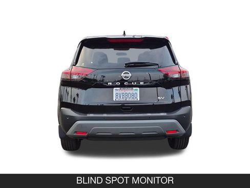 Certified 2021 Nissan Rogue SV FWD image 8