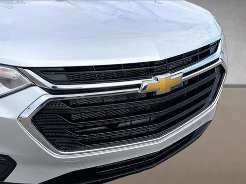 Used 2020 Chevrolet Traverse LS FWD image 26