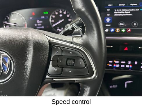 Used 2023 Buick Envision Preferred AWD/4WD image 38