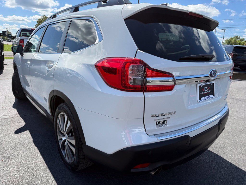 Used 2020 Subaru Ascent Limited w/ Technology Package AWD/4WD image 5