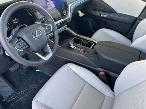 New 2026 Lexus TX 350 AWD image 10
