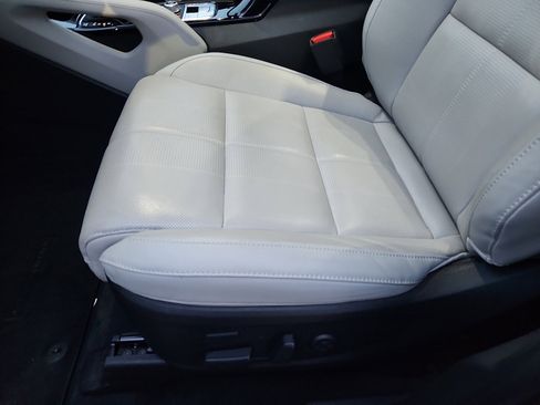 Used 2024 Kia Telluride SX image 24