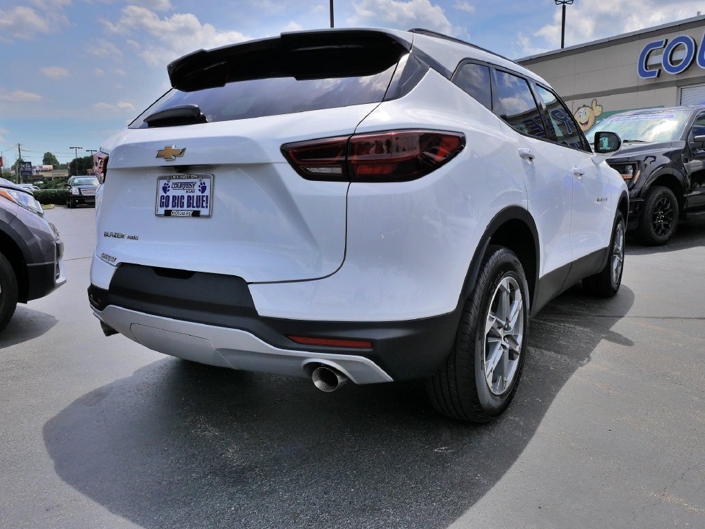 Used 2023 Chevrolet Blazer LT w/ Convenience Package AWD/4WD image 5