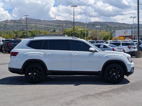 Used 2019 Volkswagen Atlas SEL Premium AWD/4WD image 6