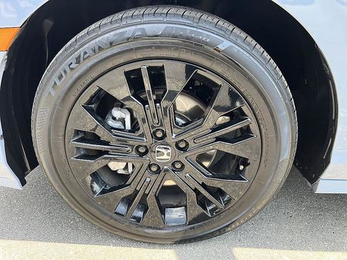 Used 2025 Honda Odyssey Sport-L image 9