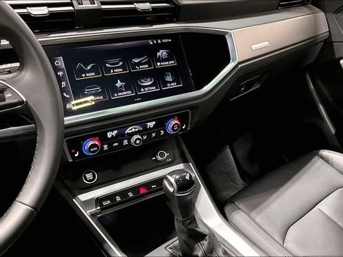 Certified 2025 Audi Q3 2.0T Premium w/ Convenience Package image 6