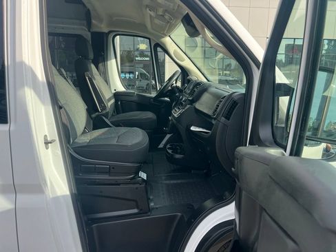 Used 2023 RAM ProMaster 3500 FWD image 9