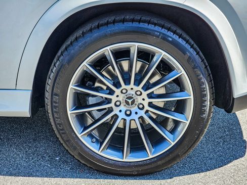 New 2026 Mercedes-Benz GLE 450 4MATIC image 9