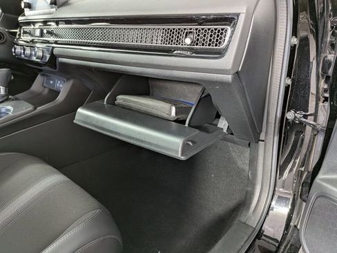 Used 2023 Honda Civic Sport image 27