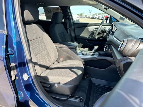 Used 2022 Chevrolet Blazer LT image 23