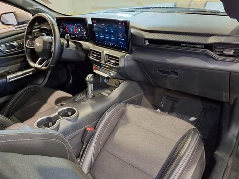 Used 2024 Ford Mustang Coupe RWD image 29