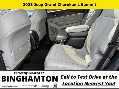 Used 2023 Jeep Grand Cherokee L Summit AWD/4WD image 14