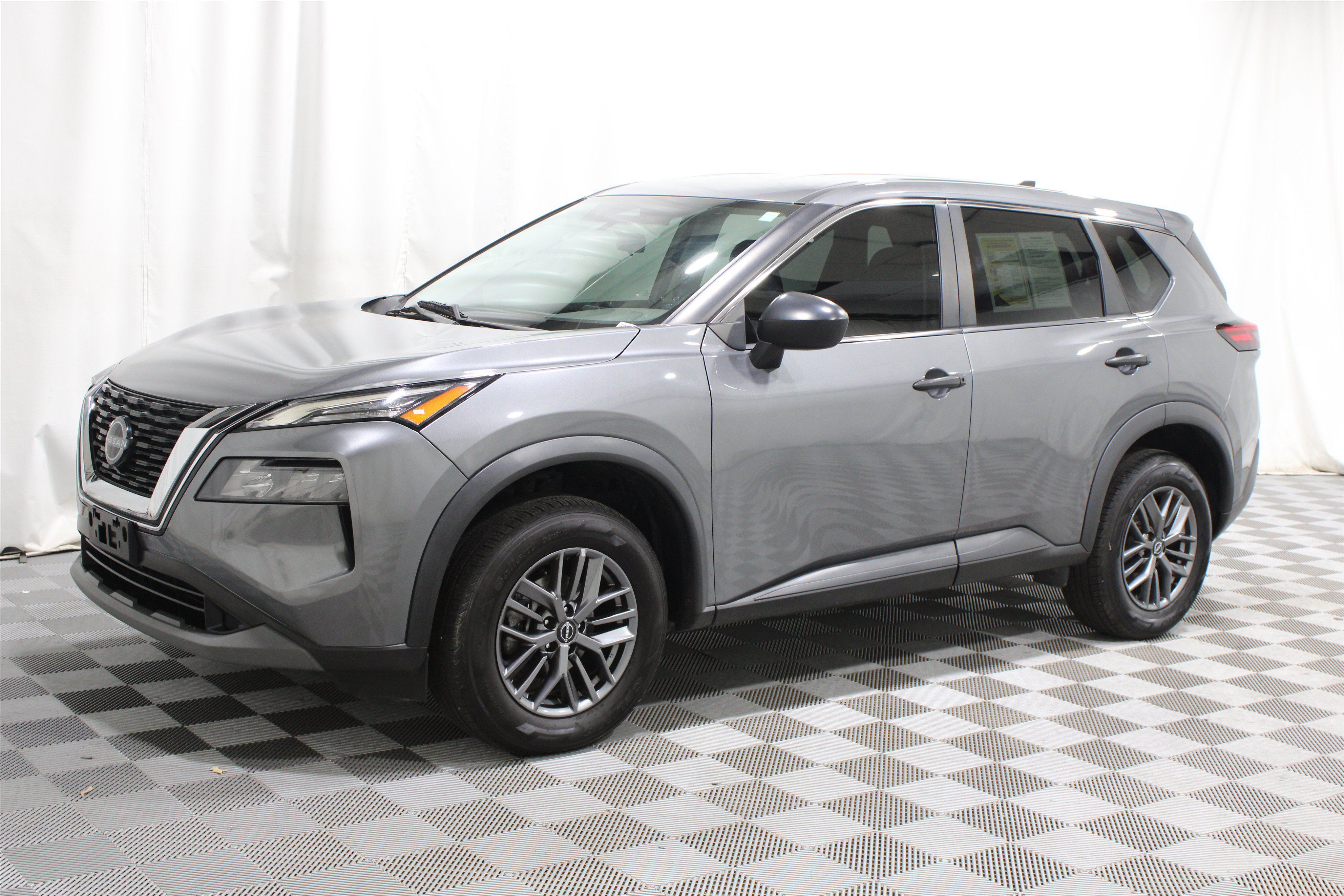 Used 2022 Nissan Rogue S AWD/4WD image 28