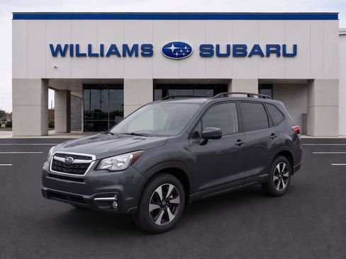 Used 2018 Subaru Forester 2.5i Premium AWD/4WD image 3