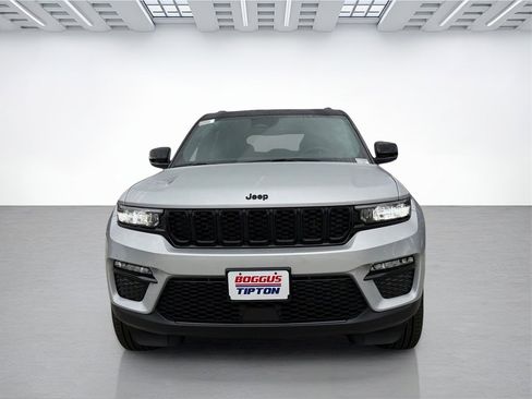 New 2025 Jeep Grand Cherokee Limited image 8