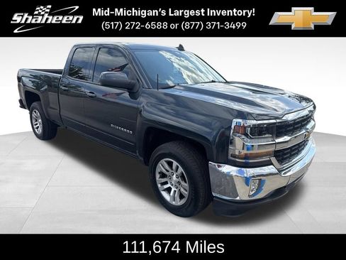 Used 2018 Chevrolet Silverado 1500 LT w/ All Star Edition AWD/4WD image 2