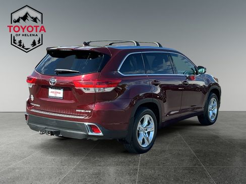 Used 2017 Toyota Highlander Limited AWD/4WD image 5