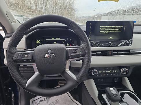 New 2026 Mitsubishi Outlander SEL AWD/4WD image 15