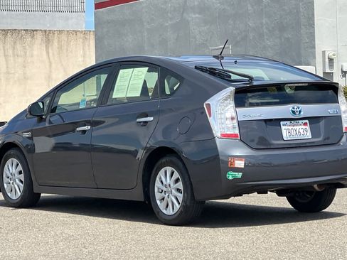 Used 2013 Toyota Prius Prime Plug-In Hybrid FWD image 7