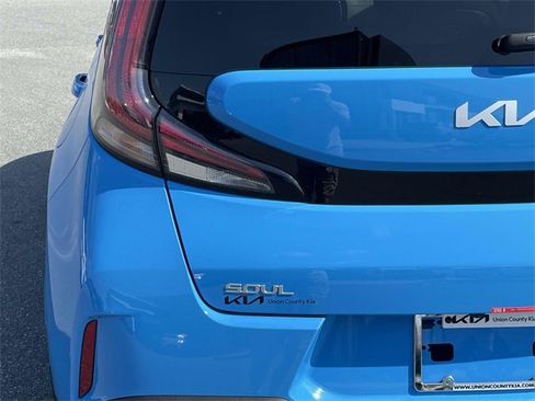 New 2025 Kia Soul EX image 17