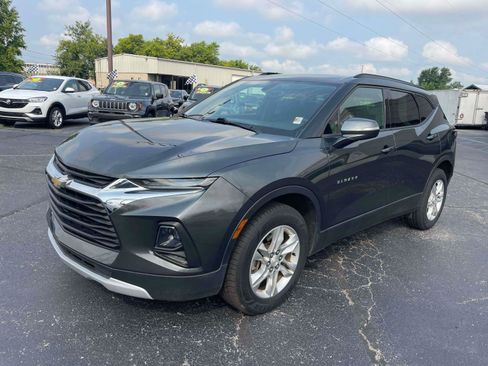 Used 2020 Chevrolet Blazer LT FWD image 3