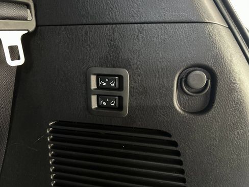 Used 2020 Nissan Armada Platinum image 41