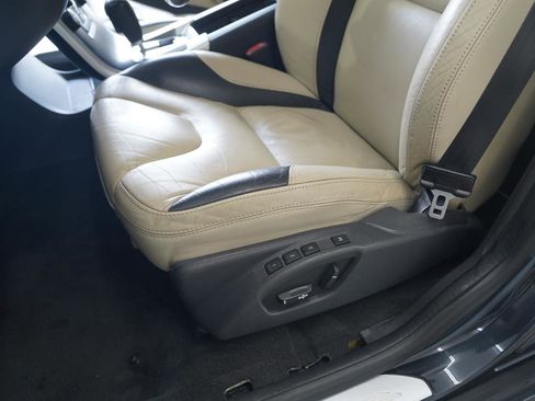 Used 2012 Volvo XC60 T6 AWD/4WD image 26