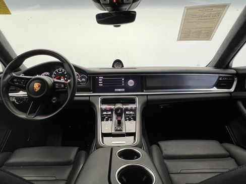 Certified 2022 Porsche Panamera GTS AWD/4WD image 6