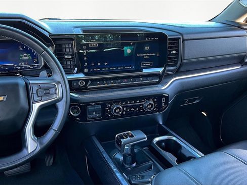 Used 2023 Chevrolet Silverado 1500 LTZ image 6