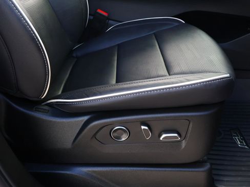 Certified 2025 Cadillac Escalade Premium Luxury w/ LPO, Floor Liner Package image 25