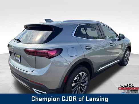 Used 2024 Buick Envision Preferred AWD/4WD image 8