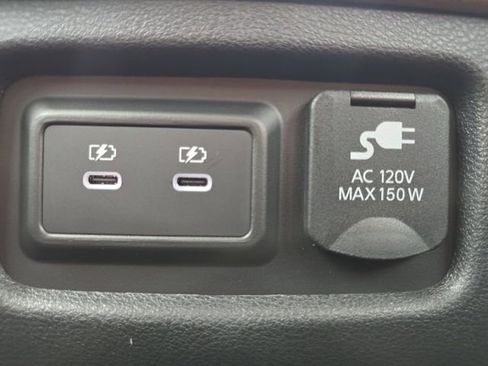 New 2026 Nissan Pathfinder Platinum image 27