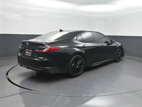 Used 2025 Toyota Camry SE w/ Multimedia Upgrade Package FWD image 32