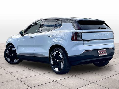 New 2026 Volvo EX30 Plus w/ Climate Package image 3