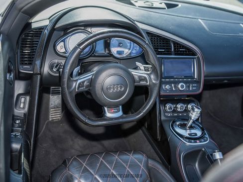 Used 2015 Audi R8 V8 w/ Full Leather Package image 58