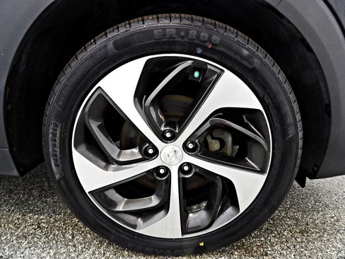Used 2016 Hyundai Tucson Limited w/ Option Group 03 AWD/4WD image 23