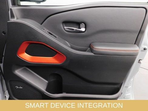 Used 2023 Nissan Frontier PRO-4X w/ Pro-4X Premium Package image 33