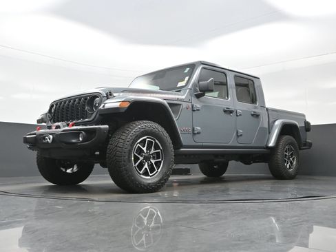 New 2026 Jeep Gladiator Rubicon AWD/4WD image 14