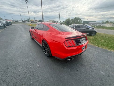 Used 2017 Ford Mustang GT Premium w/ GT Performance Package image 6