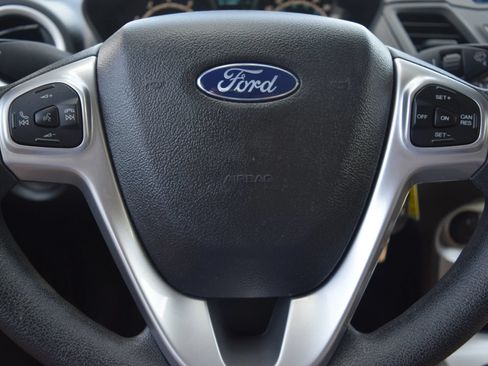 Used 2018 Ford Fiesta SE FWD image 14