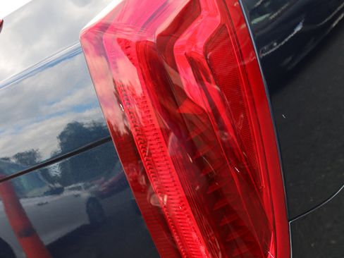 Used 2016 Cadillac XTS Luxury w/ Driver Awareness Package image 10