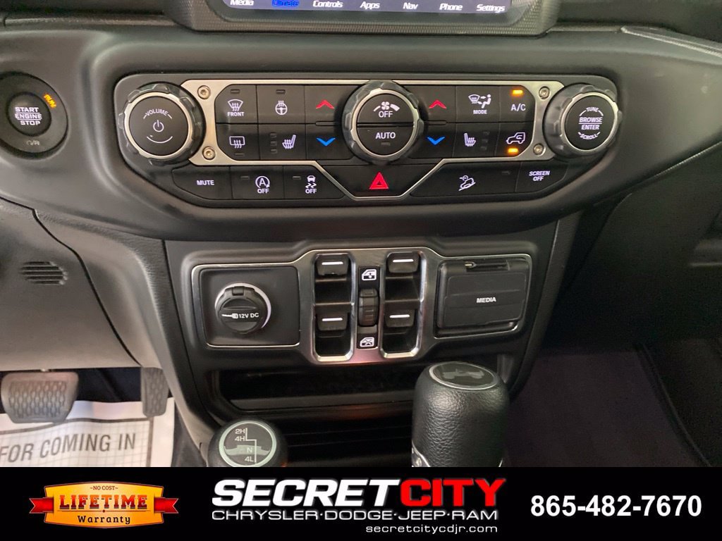 Used 2021 Jeep Wrangler Unlimited Sport AWD/4WD image 23